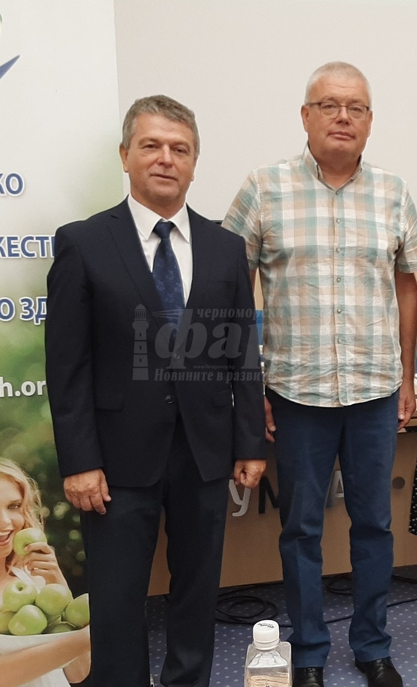 Двама преподаватели от  Университет „Проф д-р“ Асен Златаров“ с престижно признание